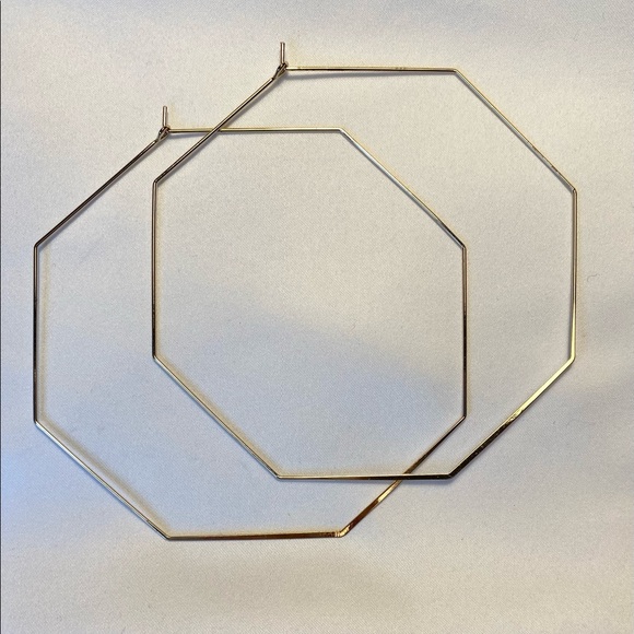 Gold geometric hoop earrings - Picture 1 of 2